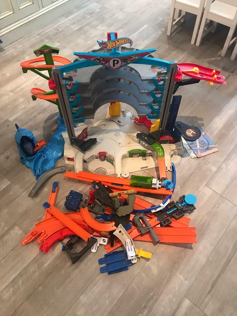 hot wheels spare track